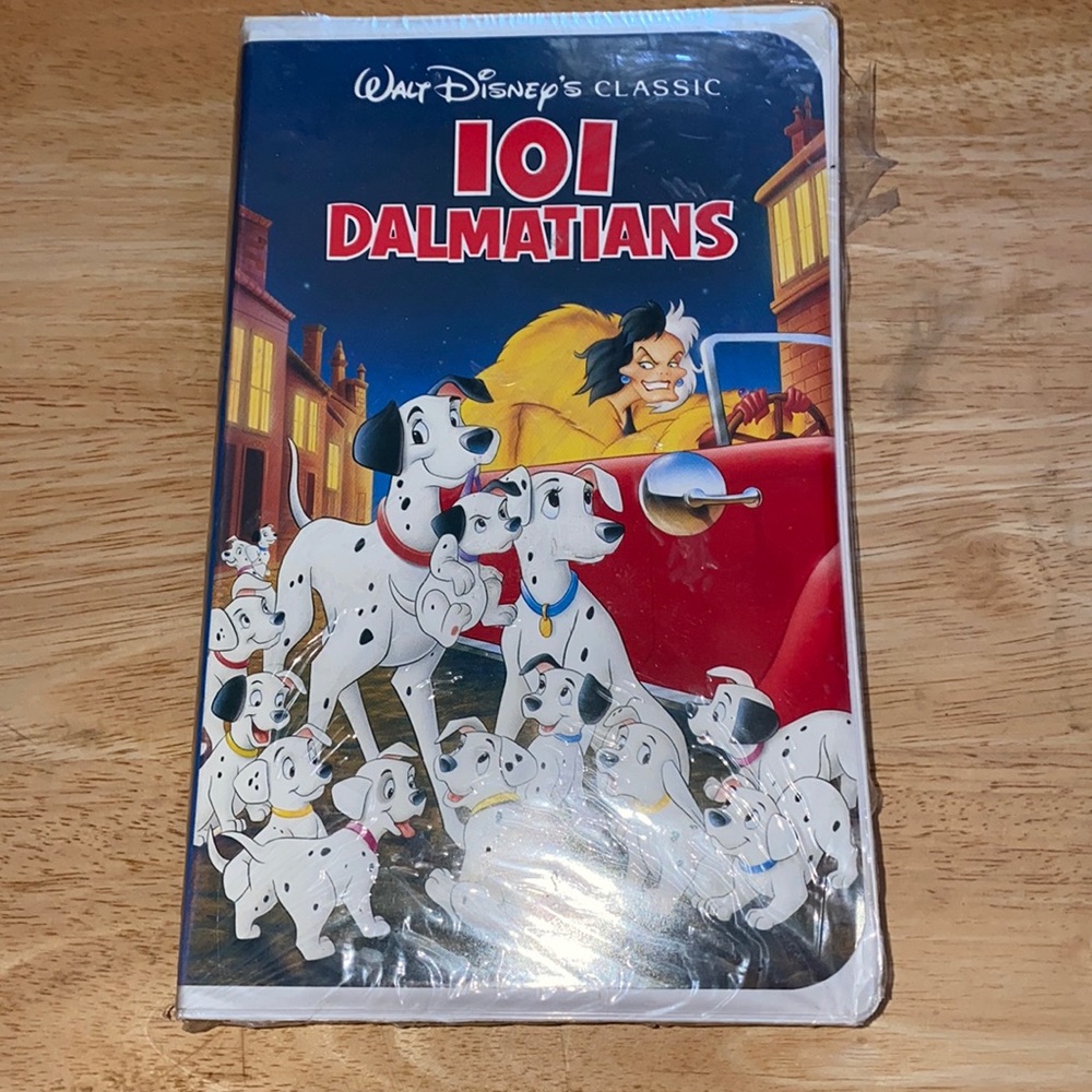 EXTREMELY RARE UNOPENED Black diamond edition 101 Dalmatians